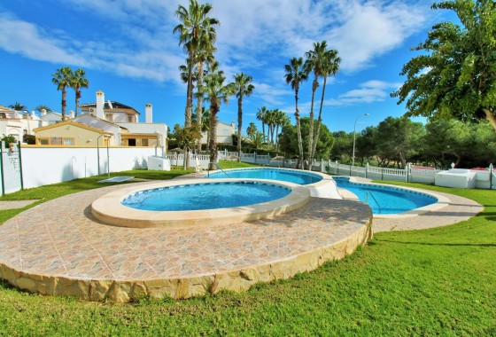 Herverkoop - Stadswoning -
Villamartín - LOS DOLSES