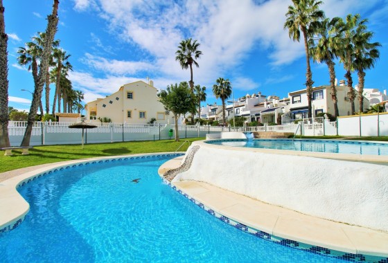 Herverkoop - Stadswoning -
Villamartín - LOS DOLSES