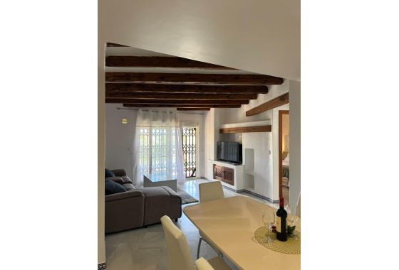 Herverkoop - Appartement / Flat -
Torrevieja - Los Frutales
