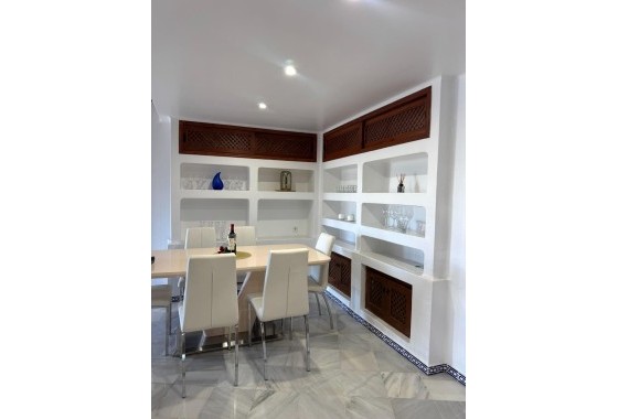 Herverkoop - Appartement / Flat -
Torrevieja - Los Frutales