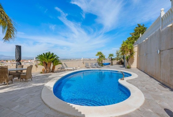 Herverkoop - Vrijstaande Villa -
Rojales - La Marquesa