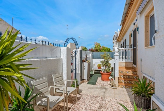 Herverkoop - Halfvrijstaande villa -
Rojales - Rojales Hills