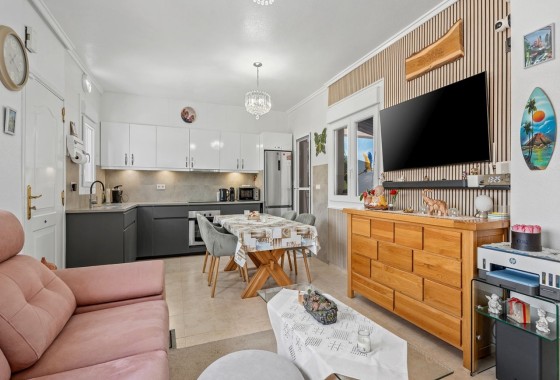 Herverkoop - Halfvrijstaande villa -
Rojales - Rojales Hills