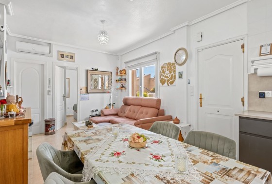 Herverkoop - Halfvrijstaande villa -
Rojales - Rojales Hills