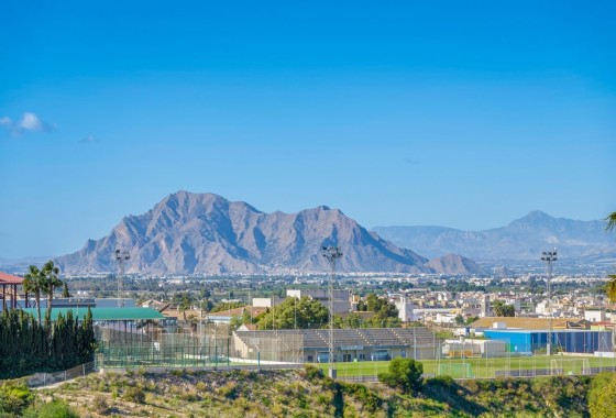 Herverkoop - Halfvrijstaande villa -
Benijofar - Benimar 1