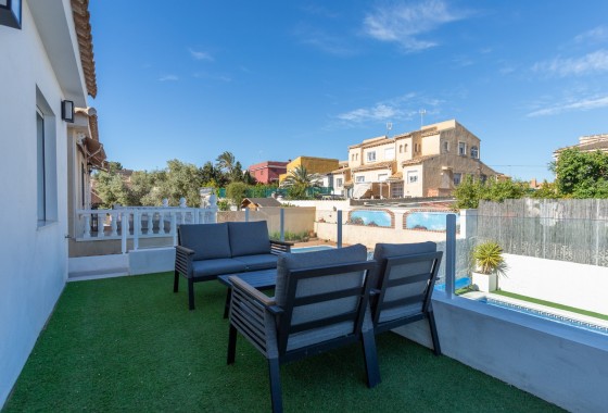 Resale - Freistehende Villa -
Los Balcones - Los Altos del Edén - Costa Blanca