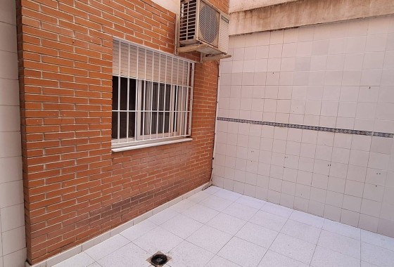 Resale - Wohnung / Appartement -
Murcia - San Benito-patiño