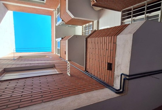 Resale - Wohnung / Appartement -
Murcia - San Benito-patiño