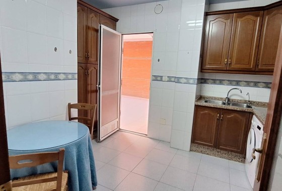 Resale - Wohnung / Appartement -
Murcia - San Benito-patiño