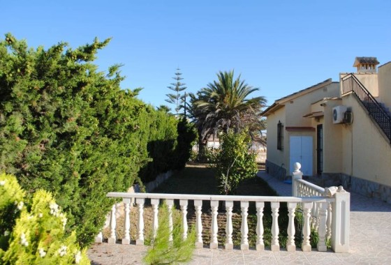 Herverkoop - Perceel / Grond -
Orihuela Costa - Cabo Roig