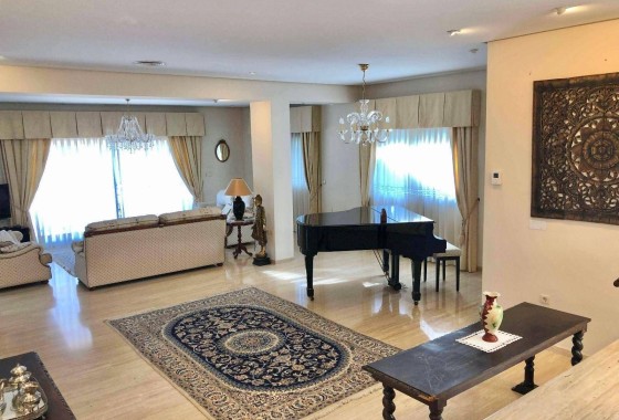 Venta - Chalet Independiente -
El Palmar