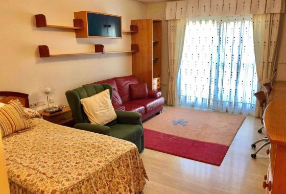 Venta - Chalet Independiente -
El Palmar