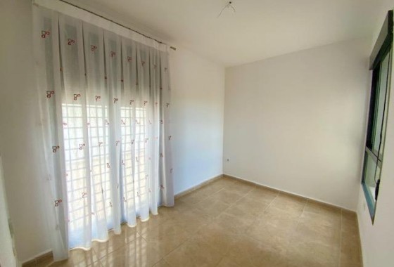Venta - Chalet Independiente -
Roldan - Inland