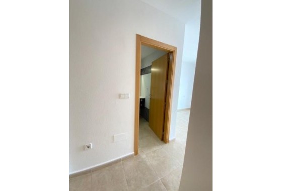 Venta - Chalet Independiente -
Roldan - Inland