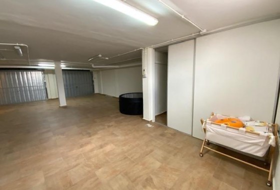 Venta - Chalet Independiente -
Roldan - Inland