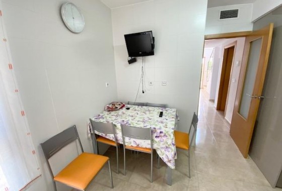 Venta - Chalet Independiente -
Roldan - Inland