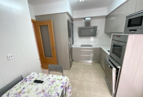 Venta - Chalet Independiente -
Roldan - Inland