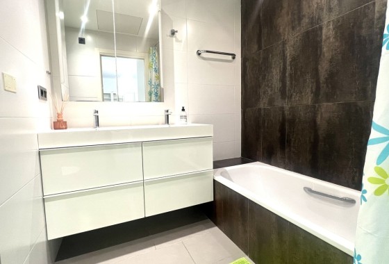 Venta - Apartamento / Piso -
La Zenia - Costa Blanca