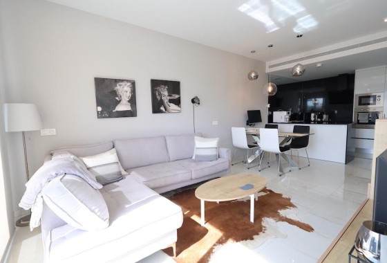 Venta - Apartamento / Piso -
Orihuela Costa - Las Mimosas