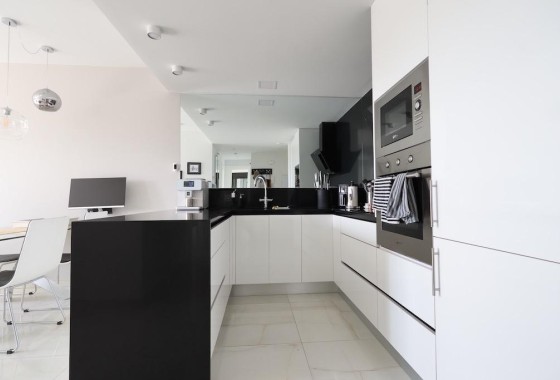 Venta - Apartamento / Piso -
Orihuela Costa - Las Mimosas