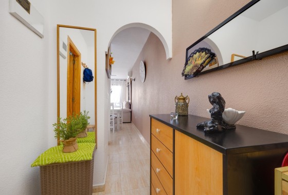 Venta - Apartamento / Piso -
Torrevieja - Estacion de autobuses