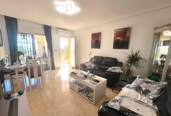 Sale - Town house -
Los Montesinos - Los Montesinos - Urb. La Herrada