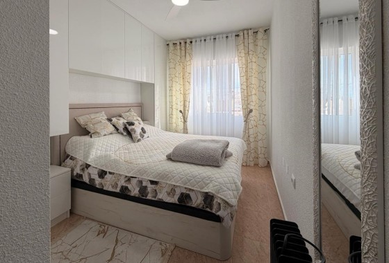 Venta - Apartamento / Piso -
Torrevieja - Nueva Torrevieja