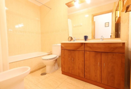 Herverkoop - Appartement / Flat -
Orihuela Costa - Punta Prima