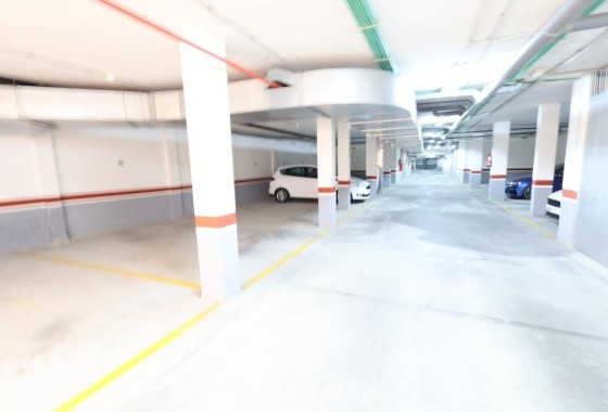 Herverkoop - Appartement / Flat -
Orihuela Costa - Punta Prima