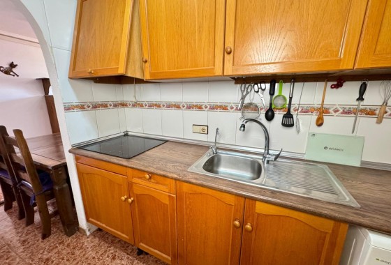 Resale - Wohnung / Appartement -
Torrevieja - Center