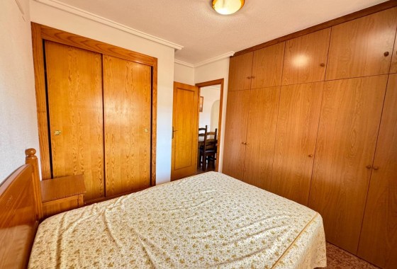 Resale - Wohnung / Appartement -
Torrevieja - Center