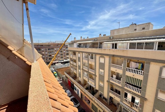 Resale - Wohnung / Appartement -
Torrevieja - Center