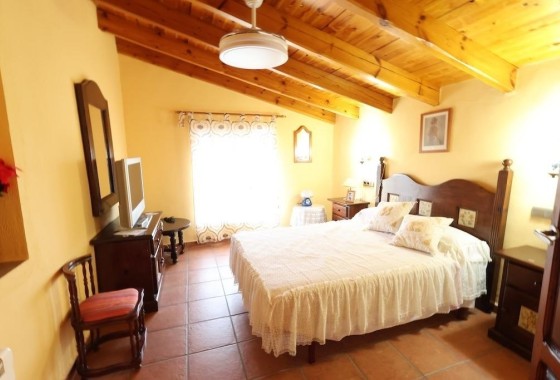 Herverkoop - Villa -
Fortuna - La garapacha