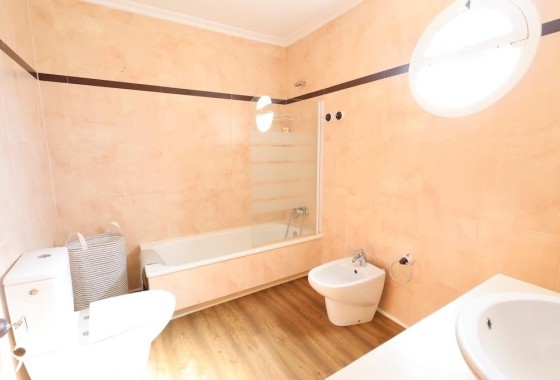 Resale - Wohnung / Appartement -
Pilar de la Horadada - Mil Palmeras