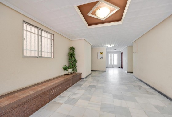 Revente - Appartement -
Torrevieja - Acequion