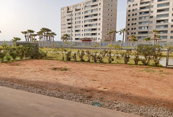 Resale - Wohnung / Appartement -
Torrevieja - Punta Prima