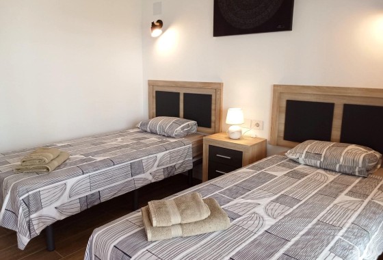 Resale - Wohnung / Appartement -
Torrevieja - Punta Prima