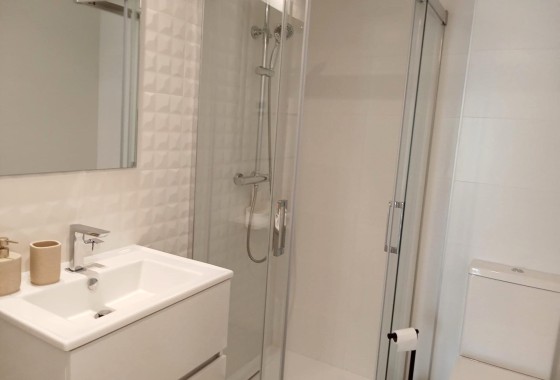 Resale - Wohnung / Appartement -
Torrevieja - Punta Prima