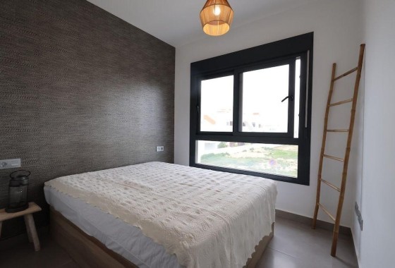 Herverkoop -  -
Pilar de la Horadada - Zona Pueblo