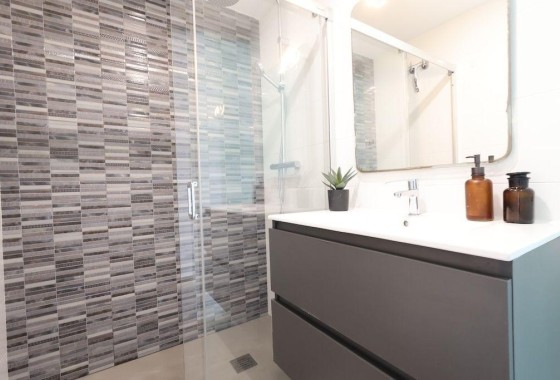 Herverkoop -  -
Pilar de la Horadada - Zona Pueblo