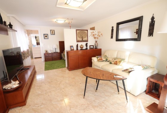 Herverkoop - Villa -
Torrevieja - Los Balcones