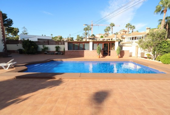 Herverkoop - Villa -
Torrevieja - Los Balcones