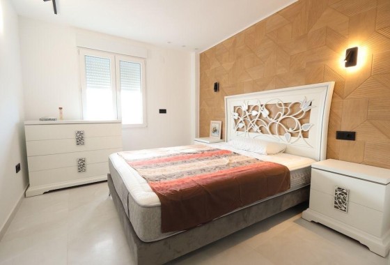 Herverkoop - Appartement / Flat -
Pilar de la Horadada - Zona Pueblo