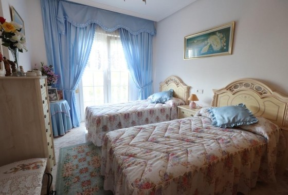 Herverkoop - Villa -
Orihuela Costa - Villamartín-Las Filipinas