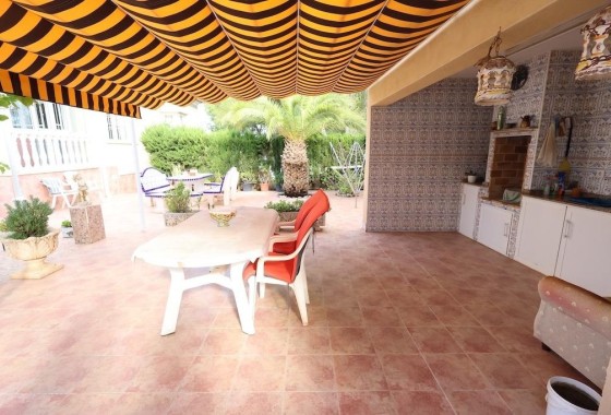 Herverkoop - Villa -
Orihuela Costa - Villamartín-Las Filipinas