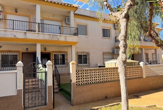 Sprzedaż - Apartament / Mieszkanie -
Orihuela Costa - Las Filipinas