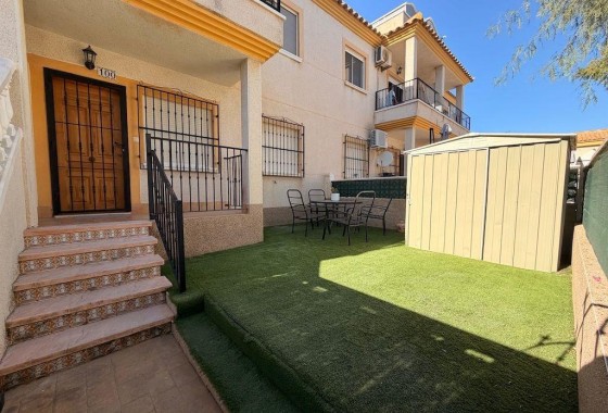 Sprzedaż - Apartament / Mieszkanie -
Orihuela Costa - Las Filipinas