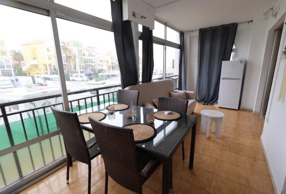 Herverkoop - Appartement / Flat -
Torrevieja - La veleta