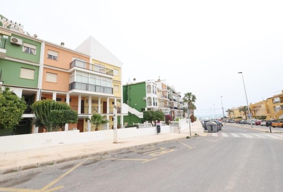 Herverkoop - Appartement / Flat -
Torrevieja - La veleta