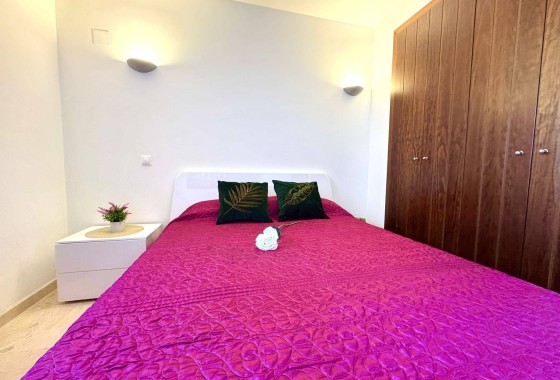 Herverkoop - Appartement / Flat -
Torrevieja - Punta Prima